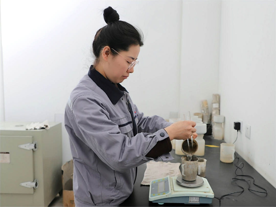 洞察秋毫的質檢人丨陜建建材科技公司崗位能手李俠